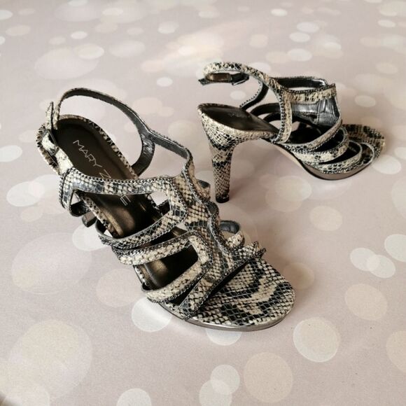 🇧🇷 Python 9 high heeled leather sandals - Picture 1 of 9